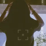 user-avatar